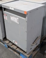 30 kVA GE 9T23B3872 Dry Type Transformer 480V PRI 208Y/120V SEC Tested