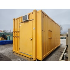 Outdoor Enclosed EATON VacClad-W VCP-W 1200 AMP 15KV Electrical Switchgear EHOUSE Generator Paralleling