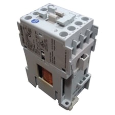 Allen Bradley 700-CF220D* General Purpose Contactor 25A 24VDC Coil Used
