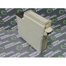 Schneider TSXDSY16T2 Premium Source Output Module PV:05 RL:05 TSXBLY01 Used