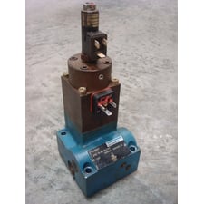 Mannesmann Rexroth 2FRE 10-42/60LZ4M Solenoid Valve 00418109 Used
