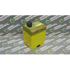 Pilz PNOZ8 Safety Relay Module 474760 Used