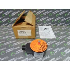 Danaher Dynapar M050021 Encoder 62-AADF-0900-A0 New NIB