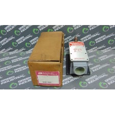 Namco EA700-56700 Snap-Lock Rotary Limit Switch No Hardware Included Used