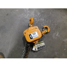 MAGNA Lifting Products Inc. CH100 1 Ton Chain Hoist 10' Load Chain Used