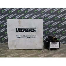 Vickers SM4-20(20)76-80/40-10 Servo Valve P Port 210 bar 855978 Assy No. Used