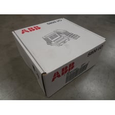 ABB 3BUR001455R1 S800 I/O Digital Output Module DO814 PR:F New NIB