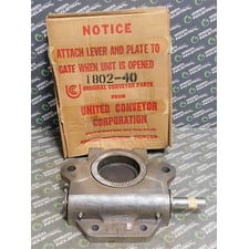 United Conveyor Corporation 1802-40 Check Valve Assembly Rusty New