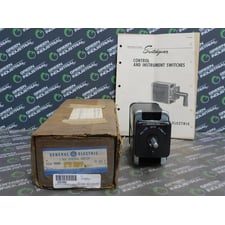 General Electric 16SB1A7X2 Rotary Switch Type SB-1 New