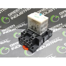 Schneider Electric RPM41BD 24VDC Power Relay with Base RPZF4 Used