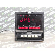Dynisco MPR 690 Digital Pressure Indicator 120/240VAC Missing Mount Clip Used