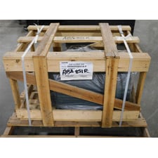 NEW 25 HP Toshiba 0256XSSB41A-P Electric Motor 1180 RPM 324T Fr 460V TEFC