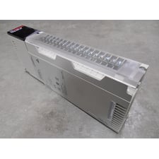 Schneider 140 DAO 842 10 TSX Quantum Output Module RL:77 Used
