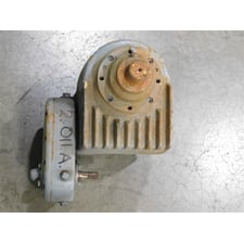 S-E-Co. 101 317 Right Angle Gear Reducer Used