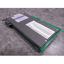 Allen Bradley 1771-OAD PLC-5 12 to 120V AC Output Module w/o Terminal Block Used