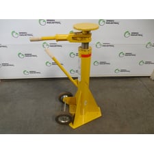 Dayton 2W878G Trailer Stabilizing Jack 50000 Pound Capacity 39-51" Used