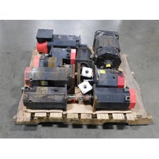 Lot of 11 Fanuc AC Servo Motors Missing Labels Damaged Connectors