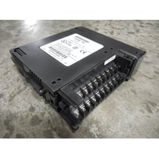 GE Fanuc IC693MDL740F Output Module 90-30 w/o door Used