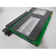 Allen Bradley 1771-OAD/C PLC-5 120VAC Output Module Rev. H01 Used