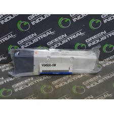 SMC VQ4500-5W Solenoid Valve 0.15-1.0MPa New