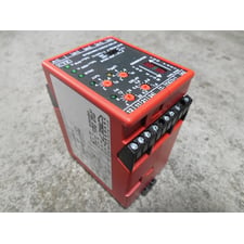 Thiim SYND 1102 D024 AA5C Synchro Check Relay Module 38474-104 Used