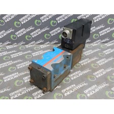 Vickers KBFTG4V-5-2B30N-Z-PE7-H7-10 Proportional Valve Assembly 4500 PSI Used