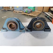 Rexnord ZPS5307F Self-Alligning Roller Bearing 3-7/16" Bore 5-5/16"ThruBore Used
