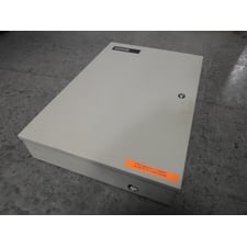 Sensormatic apC/8X 8 READERS 1M FLASH C-Cure Access Control System Unit Used