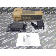Planet Technology Corporation FT-801 Media Converter New NIB