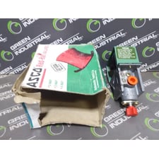 ASCO 8318D19MS Red Hat Solenoid Valve New NIB