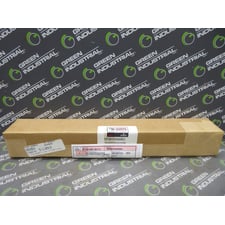 Fisher 1P3915000B2 Plug/Stem M-Form New NIB
