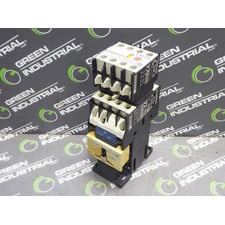 Telemecanique Contactor CA3 DN31 24VDC Coil with LA1 DN31 Relay Used