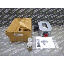 OKL Can N4A-6HH-02OKL Flowmeter 2.0GPM Max. New NIB
