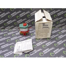 ASCO 8223A027 Red Hat Solenoid Valve New NIB
