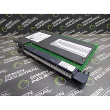 Allen Bradley 1771-OAD/C PLC-5 10-138 VAC Output Module Rev. F01 Used