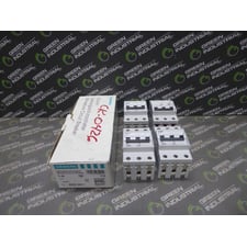 Box of 4 Siemens 5SX2 325-7 Miniature Circuit Breaker 25A 400VAC 3 Pole New NIB