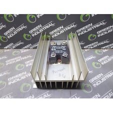 Crydom HD60125 Solid State Relay 600VAC 125A Used