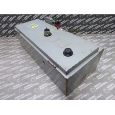 Square D 8538SCG14V81F4T Fusible Combination Starter NEMA 1 30 A 575V Used