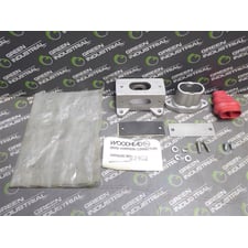 Brad Harrison Woodhead 22902 Red Connector and Cast Receptacle New