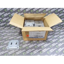 Lot of 25 Thomas & Betts RS5 Dual Toggle Switch Receptacle Covers 4" Square New NIB