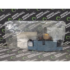MAC MAC125A-V2B2-PM-111DA(UNIV) Double Solenoid Valve Assembly New NIB