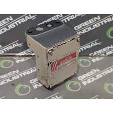 Oildyne 626102 Duplex Pressure Switch 0E4-SBKS-66K Used