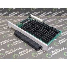 Siemens Simatic 505-4832 110~220AC Output Module PWB2586411-0001 Rev. C Used