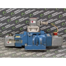 MOOG D654E003 Proportional Control Valve P04FXC1BNX 061-602C Used
