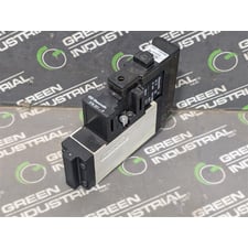 Rexroth 576351...0 Directional Solenoid Valve Assembly CD26-PL 5763510820 Used