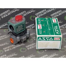 ASCO 8040A21 Red Hat Solenoid Valve 3/8" 120V New NIB