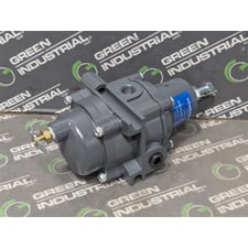 ControlAir Inc. 330-BCA-1-G Pressure Regulator 0-120 PSIG 429-842-246 No Box Used
