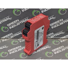 Allen Bradley 440R-N23132 Guardmaster MSR127TP Safety Relay Used
