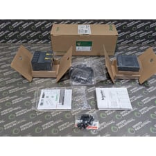 Schneider METSEPM8244 Power and Energy Meter Assembly PM-2022-10 PM8000 New NIB