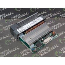 Allen Bradley 1746-OA8/A SLC 500 AC Output Module 0396 Used